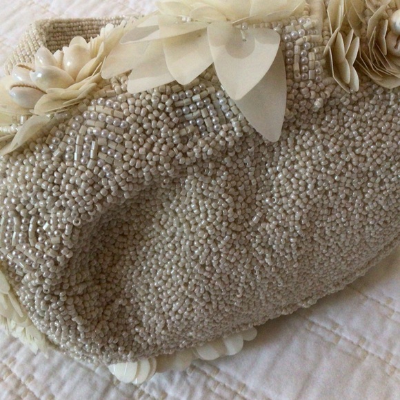Ivory hand beaded bag, NEW - Picture 7 of 9